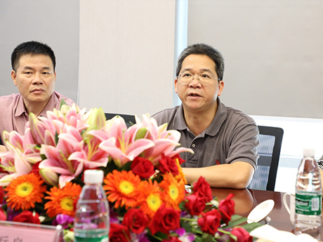 广西钦州市副市长李从佳率队莅临储力集团考察指导